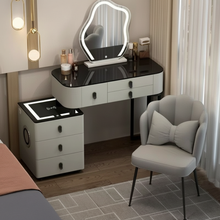 Lumira Soft — Smarter LED-Schminktisch mit Qi & Bluetooth